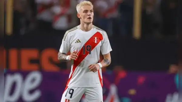 ¿Quién descubrió a Oliver Sonne y cómo llegó a la selección peruana?