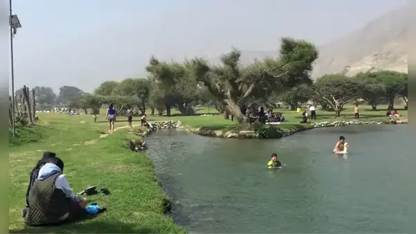 ¿Sabías que hay aguas turquesas cerca de Lima? Así puedes llegar en solo 90 minutos