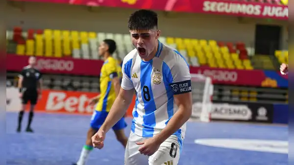 Argentina vuelve a una final: triunfazo por 2-0 ante Brasil para definir el título del Sudamericano Sub-20 de Futsal
