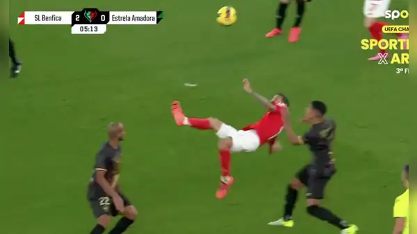 Ángel Di María impacta al mundo con golazo de chalaca a los 36 años: candidato al Puskás