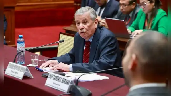 Comisión de Constitución aprueba nuevo dictamen para que sentenciados por terrorismo y TID no puedan postular