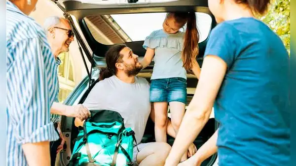 ¿Planeas unas vacaciones por fin de año? Conoce qué necesitas para viajar seguro en auto