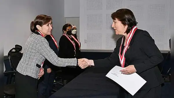 Rechazan definitivamente recurso de Patricia Benavides para excluir a Delia Espinoza y anular investigación del Eficcop