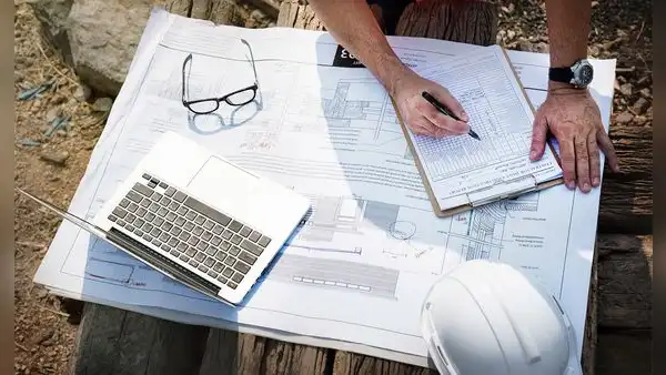 ¿Quieres construir tu casa y no sabes por dónde empezar? Estos son los pasos esenciales a seguir