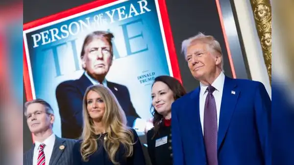 Trump toca la campana de apertura en Wall Street luego de ser elegido "Persona del Año": "Tremendo honor