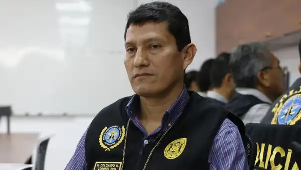 Harvey Colchado: coronel encargado de allanamiento de casa de Dina Boluarte es pasado al retiro