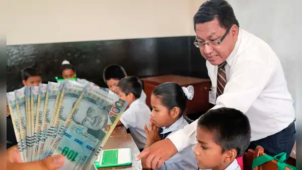 Bono Escolaridad 2025 en Perú: fecha EXACTA del depósito y quiénes acceden al beneficio de S/400