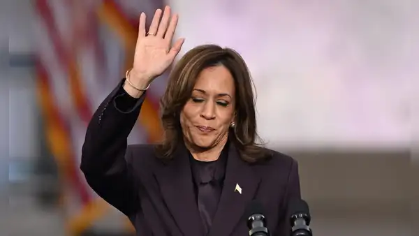El dilema político de Kamala: ¿regresará como gobernadora de California o retomará la candidatura presidencial?