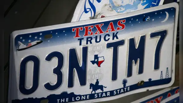 Cambios en gestión de placas en Texas: nueva ley entra en vigor para reforzar controles y regulaciones