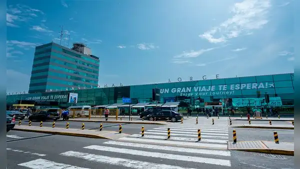 Este bus trasladará pasajeros hacia el nuevo Aeropuerto Jorge Chávez de forma rápida: fue anunciada por el MTC