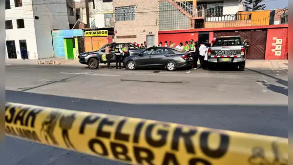 Doble asesinato en el Callao: taxista y pasajera reciben hasta 11 disparos cerca al Hospital Alcides Carrión