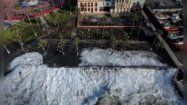 Oleaje anómalo en Perú: 30 pescadores vuelven de altamar tras quedar varados por maretazo en la costa peruana