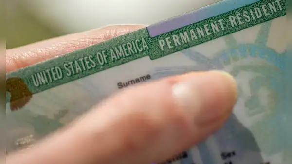 Green Card 2025: los "inmigrantes especiales" que podrán obtener la residencia permanente en Estados Unidos