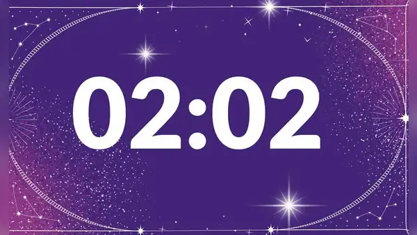 ¿Qué significa ver la hora espejo 02:02 en el reloj?
