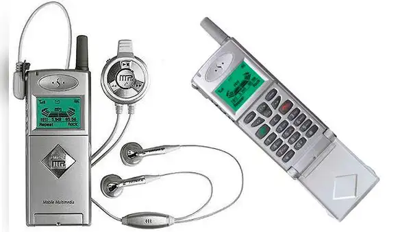 Este fue el primer celular con reproductor de MP3 del mundo: podías almacenar hasta 10 canciones