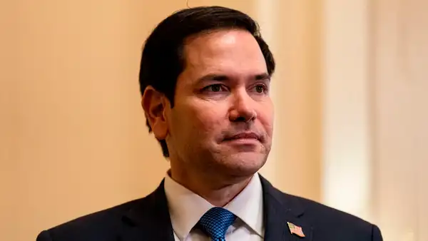 Marco Rubio, integrante del equipo de Trump, asegura que Cuba 'se está derrumbando literalmente'