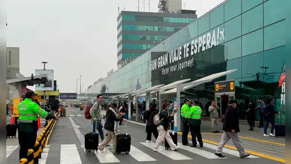 ¿Cómo encontrar vuelos baratos desde Perú en 2025? Trucos para comprar pasajes de avión a bajo precio