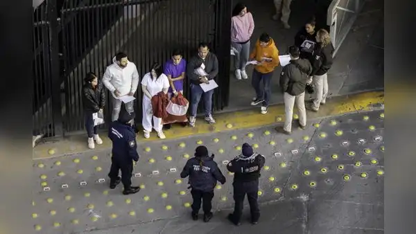 ¡Mucha atención, inmigrantes en USA! Así iniciaron las primeras deportaciones masivas de Donald Trump