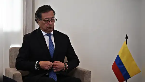 Petro pide apoyo a Maduro para enfrentar violencia en frontera con "plan conjunto de erradicación de bandas armadas"