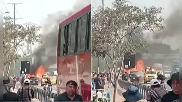 Vehículo se incendia en plena Panamericana Sur a la altura del puente Atocongo en Surco