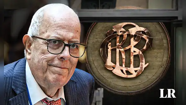 Julio Velarde es homenajeado por la SNI: "Somos el país de América Latina que más años seguidos ha tenido una inflación de un solo dígito"