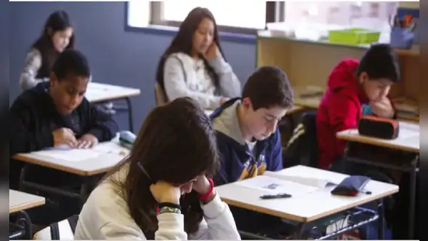 ¿Cómo ayudar a tus hijos a manejar el estrés tras el regreso a clases en Perú?
