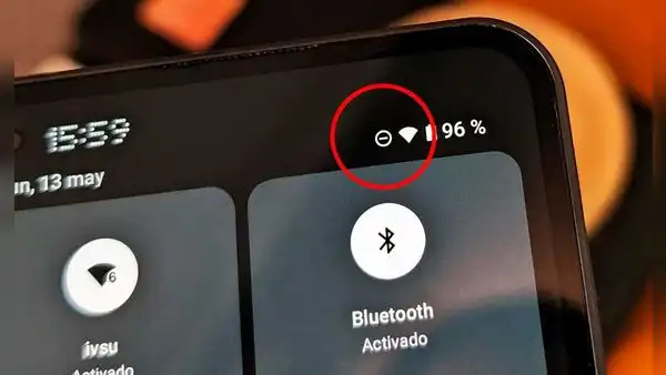 ¿Qué significa el ícono de 'Prohibido' que aparece en tu teléfono y cómo quitarlo de la pantalla?