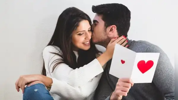Saludos de San Valentín para amigos: las mejores palabras para dedicar el 14 de febrero por WhatsApp