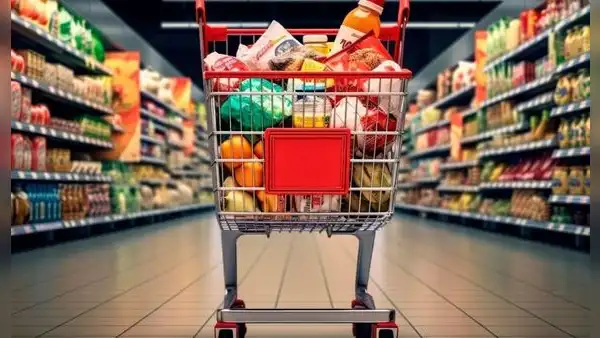Cinco productos que debes comprar antes de que los aranceles de Donald Trump afecten los precios en Estados Unidos, según experta