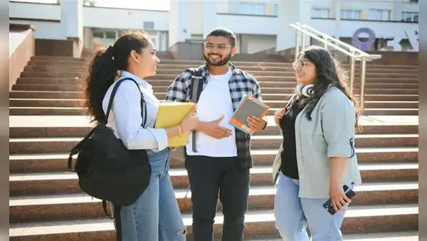 ¿Quieres estudiar en el extranjero? Conoce los países preferidos por jóvenes peruanos para seguir su carrera profesional