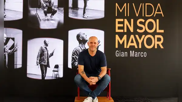 Gian Marco anuncia su regreso a los escenarios con su show teatral ‘Mi vida en sol mayor’ tras su lesión en la columna