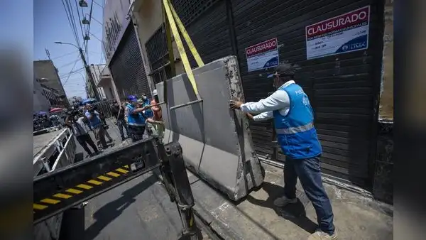 En total 1.334 almacenes clandestinos han sido sancionados o clausurados en el Cercado de Lima