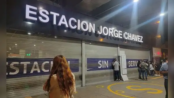 Hombre es asesinado en la estación Jorge Chávez de la Línea 1 del Metro de Lima