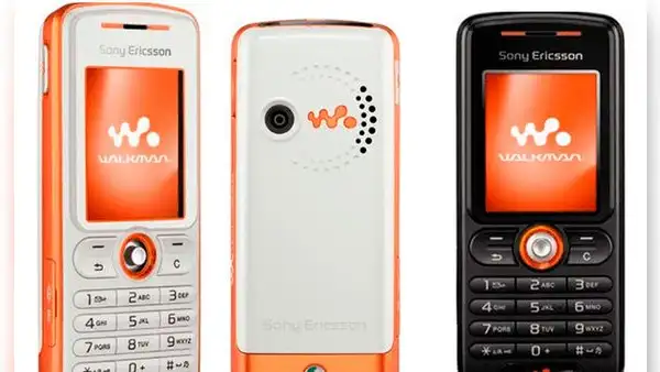 ¿Qué ocurrió con el Sony Ericsson W200, el teléfono que todos deseaban tener antes del iPhone?