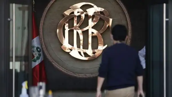 Déficit fiscal retrocedió en febrero y se ubicó en 3,5% del PBI, según el BCRP