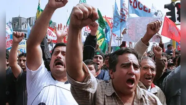 Trabajadores en huelga: sancionarán con dureza a empresas que tomen represalias, según Sunafil