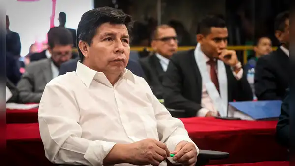 “Pedro Castillo ordenó retirar las rejas de la plaza de Armas”: así fueron los minutos posteriores al fallido golpe de Estado