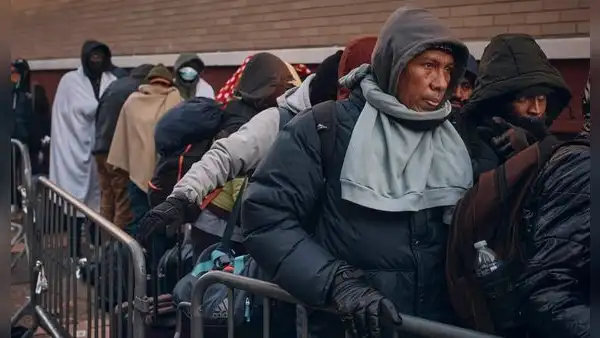 Nueva York: proyecto de ley propone deportación automática para inmigrantes por esta razón