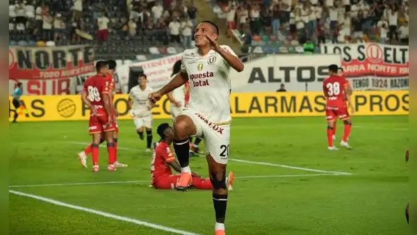 Universitario vs Sport Huancayo EN VIVO por GOLPERÚ: Alex Valera anotó el 1-0 de la 'U'