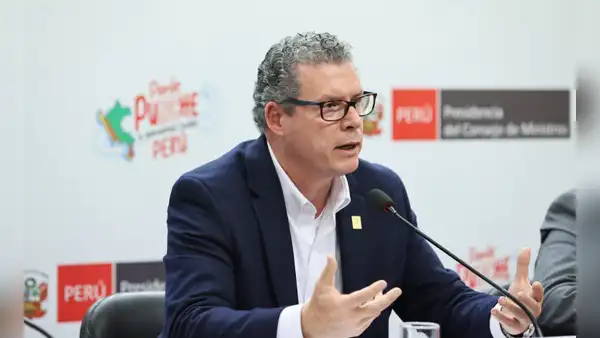Morgan Quero afirmó durante la Comisión de Educación que no es necesario contar con docentes de inglés para enseñar fonética a los niños