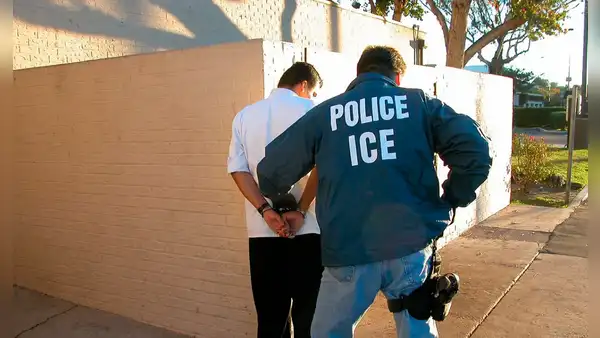 Buenas noticias para inmigrantes en EEUU: proyecto de ley limitaría la presencia de ICE en zonas sensibles de este estado