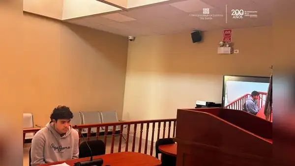Módulo de Flagrancia condena a prisión suspendida a sujeto que chantajeó sexualmente a estudiante