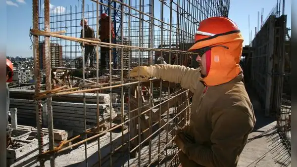 Construir sin contratiempos: materiales y permisos que no puedes pasar por alto para edificar tu casa