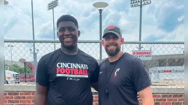 Jeremiah Kelly, jugador de fútbol de Cincinnati, fallece de manera inesperada a los 18 años en EEUU