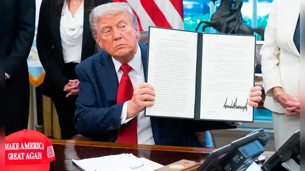 Trump firmó órdenes ejecutivas dirigidas a universidades de Estados Unidos que se oponen a su agenda política
