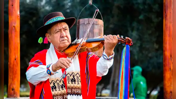 ‘Chimango’ Lares celebrará sus 50 años de carrera con un gran show en el Gran Teatro Nacional
