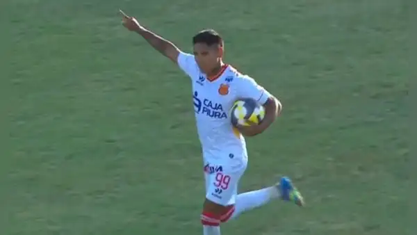 ¡Apareció 9 años después! Raúl Ruídíaz marcó doblete de penal para empate agónico de Atlético Grau ante Sport Boys por la Liga 1 2025