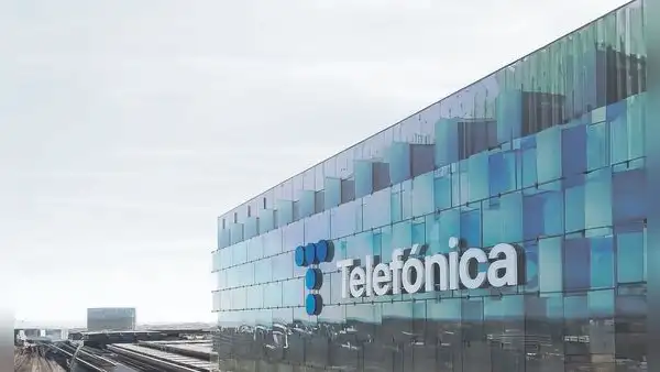 Sunat ejecuta segundo embargo de inmuebles a Telefónica del Perú por S/318 millones