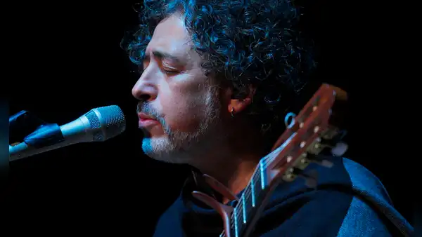 Manuel García regresa a Lima para celebrar los 20 años de ‘Pánico’ en el Teatro Antonio Banderas