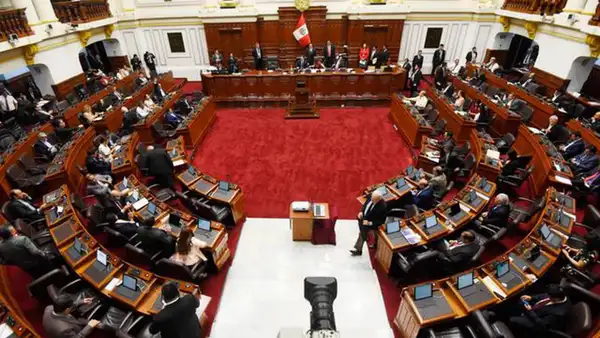 Congreso: proponen trasladar a criminales a cárceles de El Salvador para reducir hacinamiento